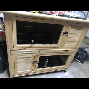 2 story rabbit hutch